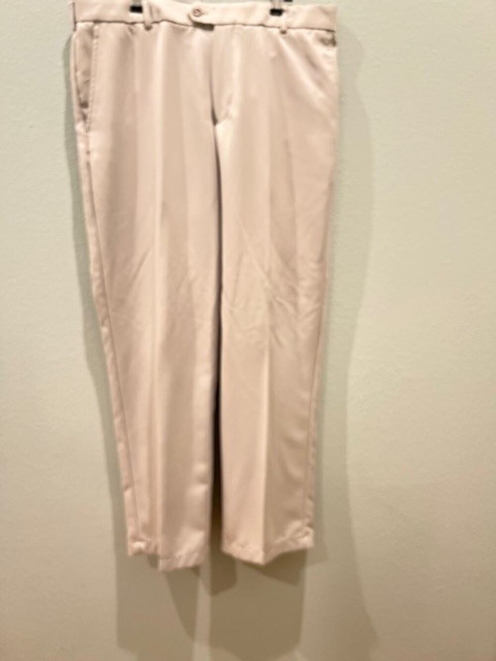 Men’s Izod Golf Chino Classic Beige Pants (Flat Front) 34 X 29